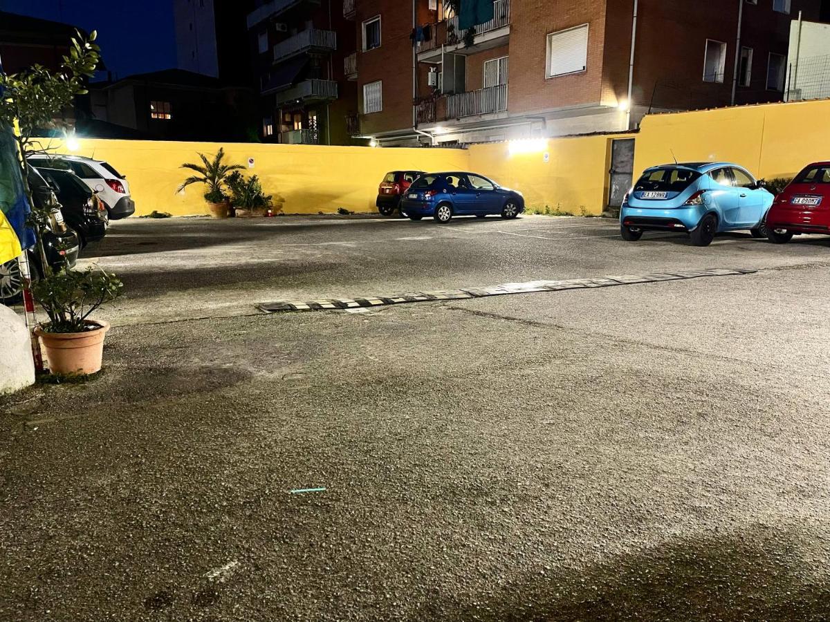 Centralissimo Bilocale,Parcheggio,Ac,Vicino A Stazione,Aeroporto Pisa Eksteriør billede